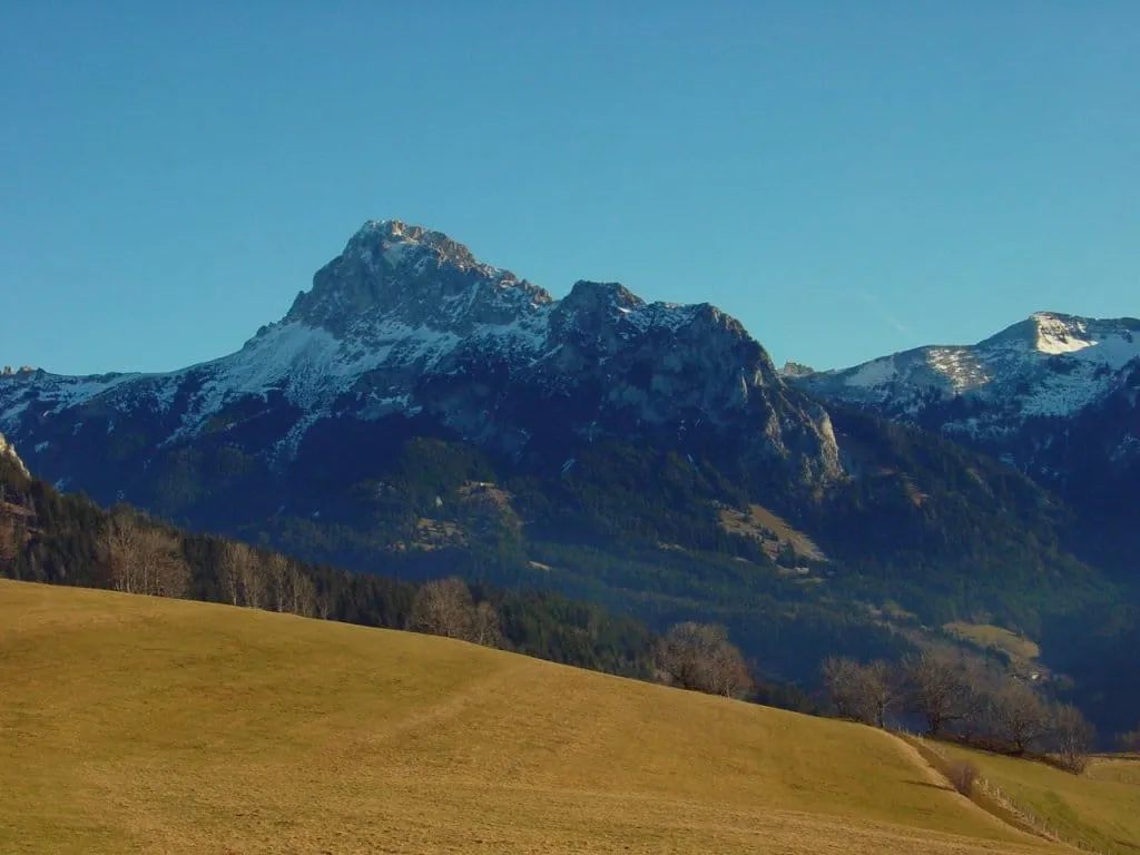 La Dent d'Oche sous la neige, janvier 2007